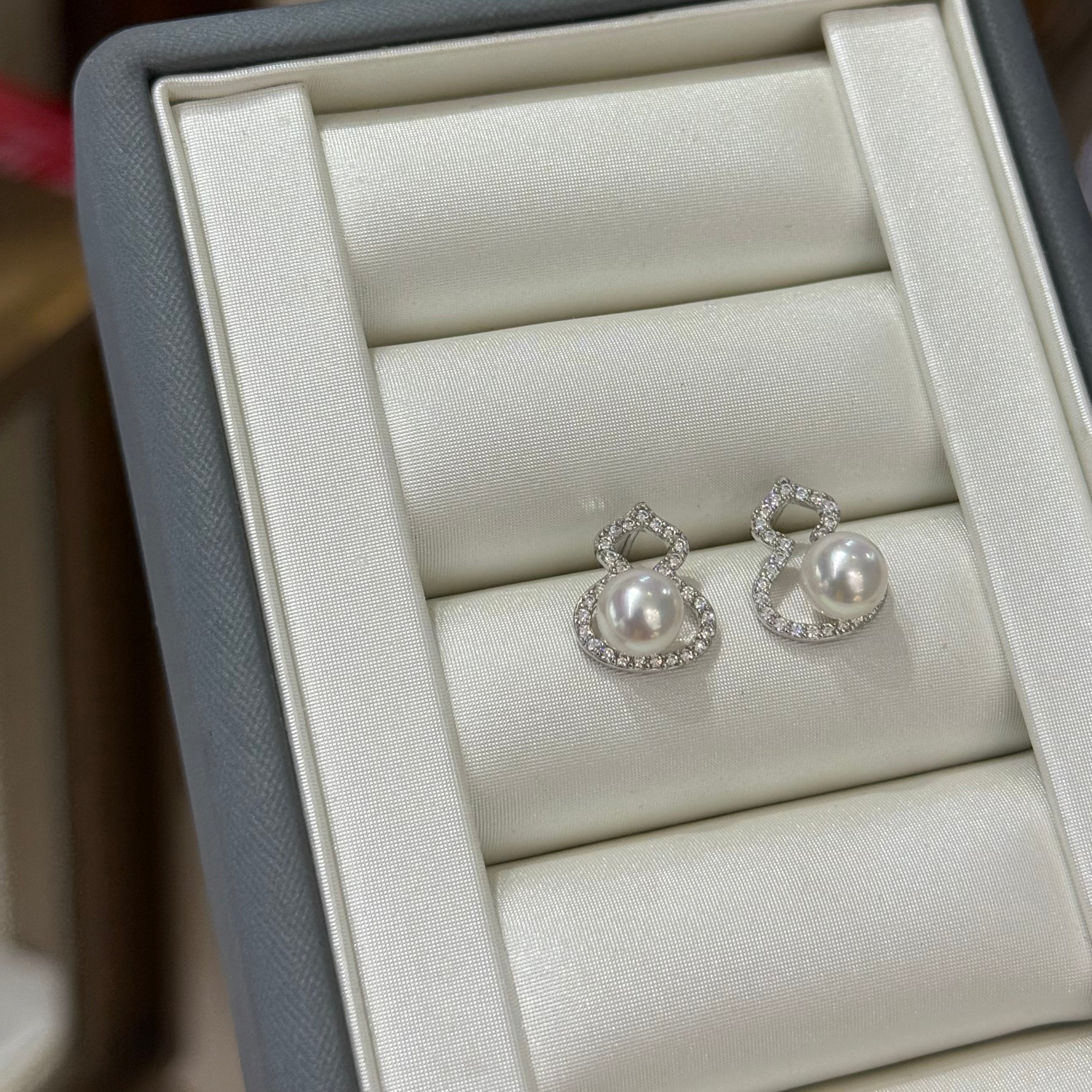 STARRY JEWELRY 【 Fu Lu Shuang Quan 】 Sea water natural pearl Akoya gourd sparkling diamond earrings 6.5-7mm basically flawless