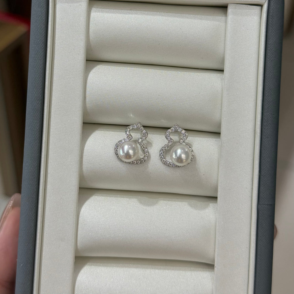 STARRY JEWELRY 【 Fu Lu Shuang Quan 】 Sea water natural pearl Akoya gourd sparkling diamond earrings 6.5-7mm basically flawless