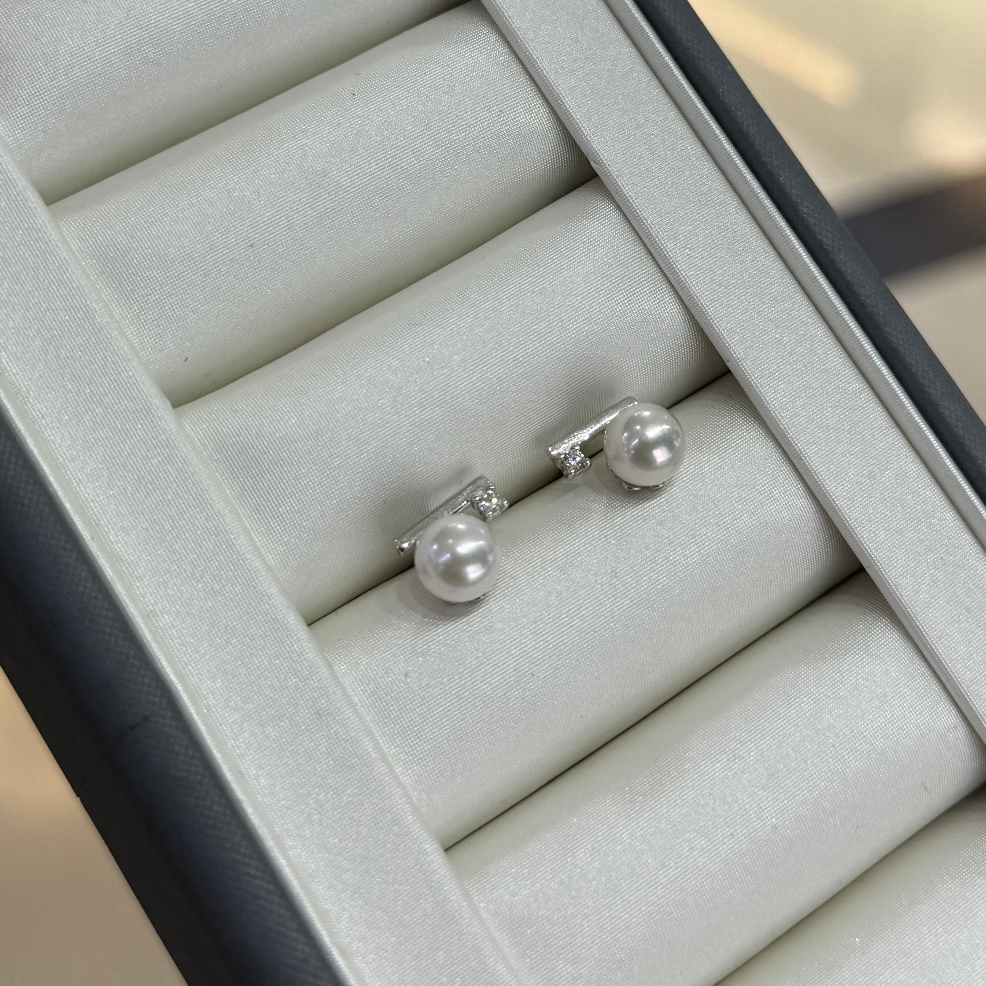 STARRY JEWELRY Single [Balance Beam] Earnail, One Word Earnail, Sea Water Akoya Minimalist Design, Fashionable Style