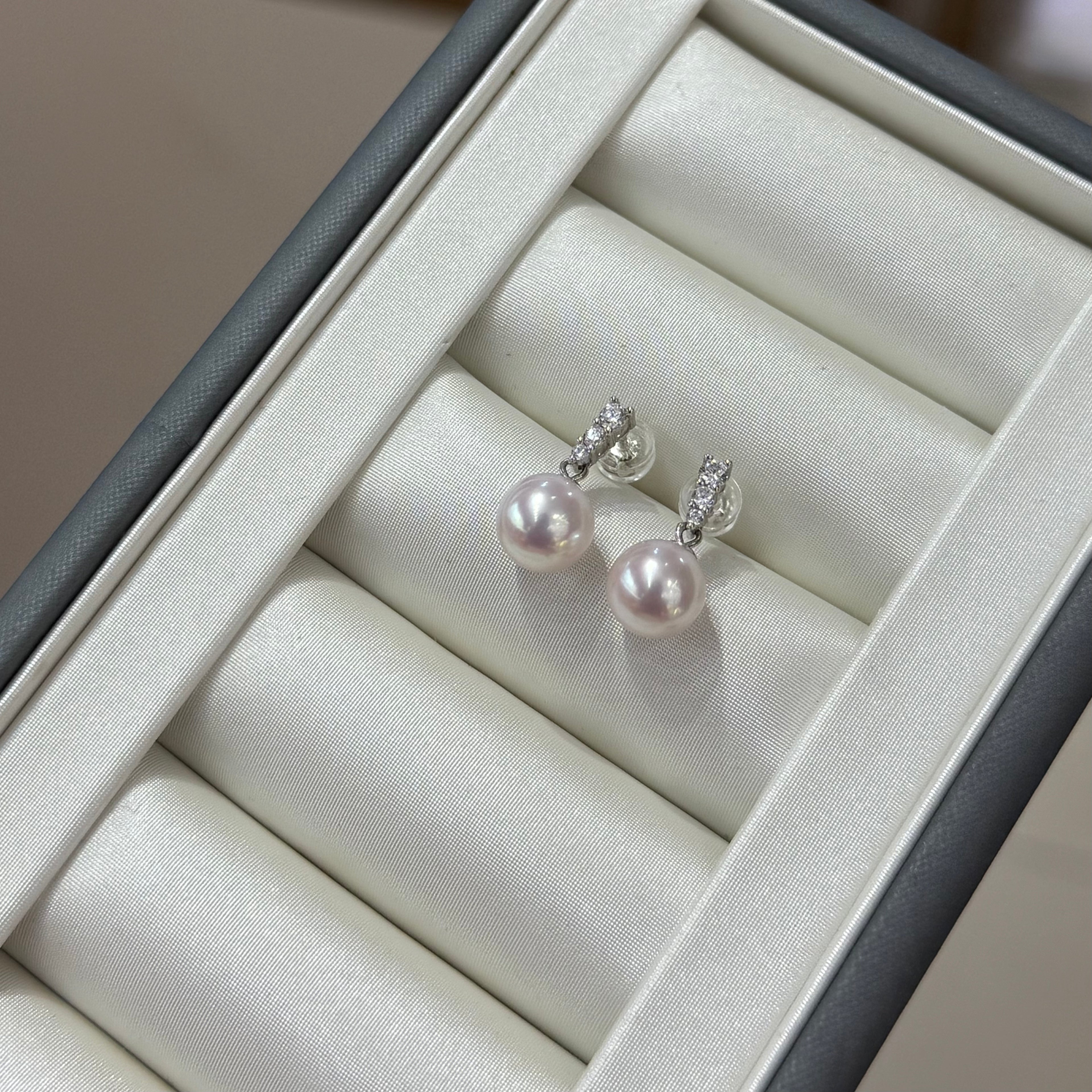 STARRY JEWELRY Akoya seawater pearl earrings 8-8.5mm, extremely strong light, almost flawless temperament, elegant and high-end feeling