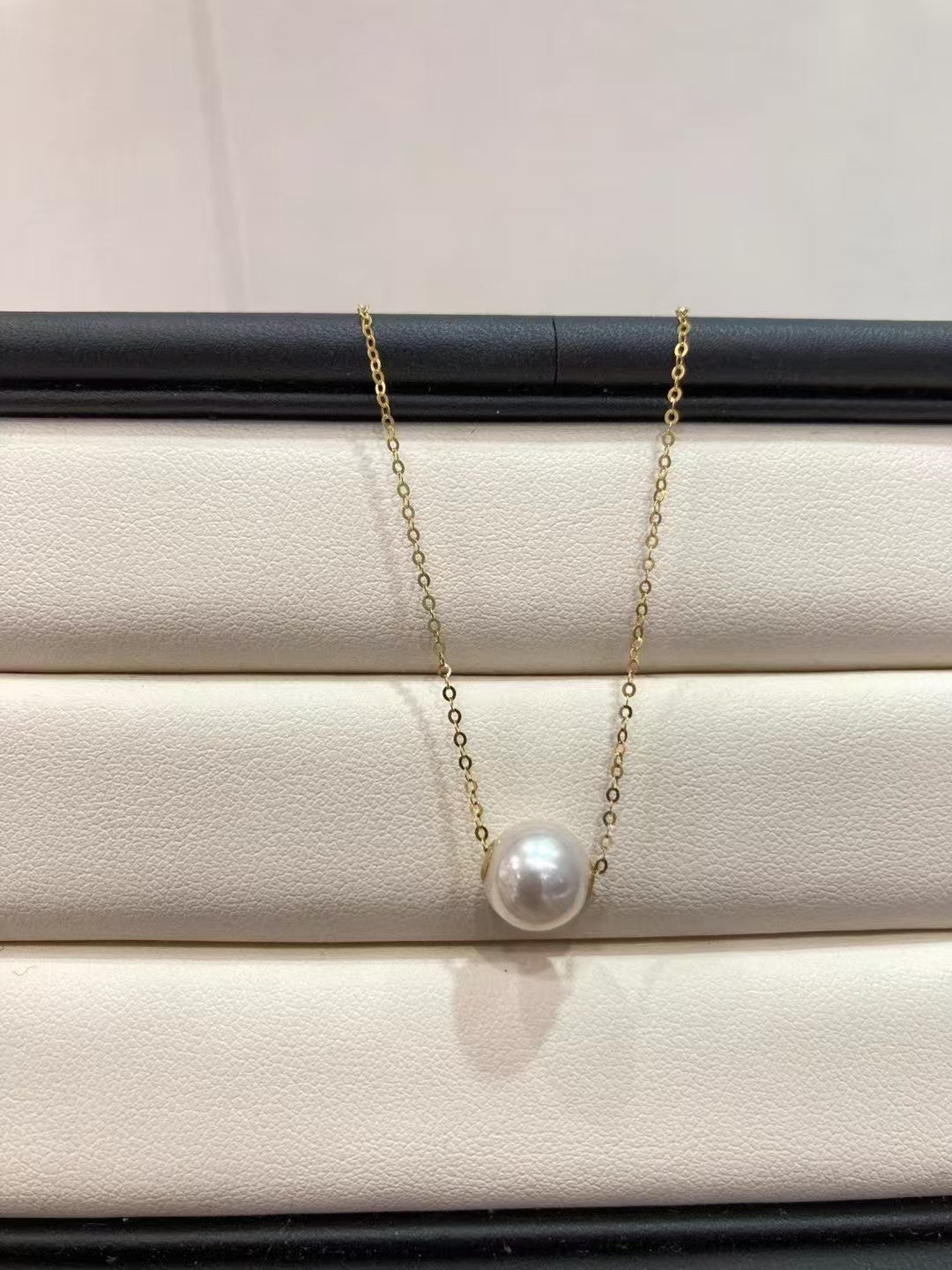 STARRY JEWELRY [LuLuTong] 18k Gold Natural Pearl Necklace 8-8.5mm Pendant, Delicate and Elegant