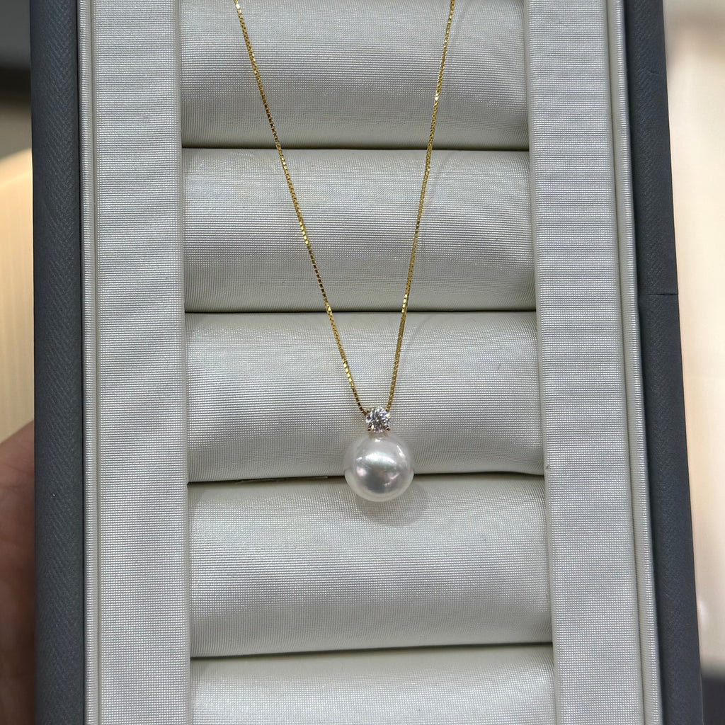 STARRY JEWELRY Lost: Akoya Classic Princess Cut 18K Yellow Gold Natural Seawater Pearl Necklace 8.5-9mm