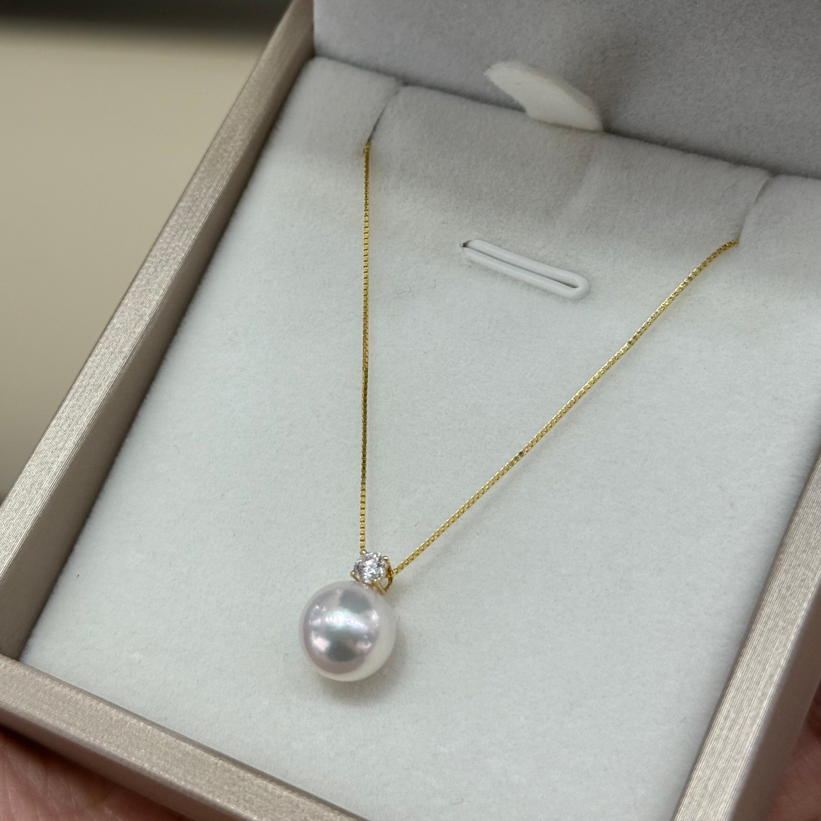 STARRY JEWELRY Lost: Akoya Classic Princess Cut 18K Yellow Gold Natural Seawater Pearl Necklace 8.5-9mm