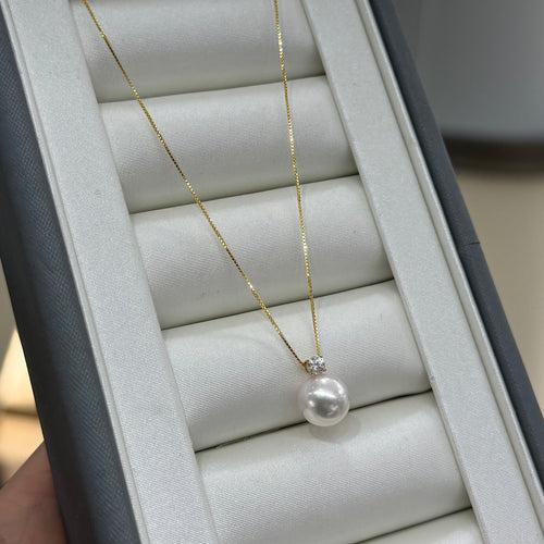 STARRY JEWELRY Lost: Akoya Classic Princess Cut 18K Yellow Gold Natural Seawater Pearl Necklace 8.5-9mm
