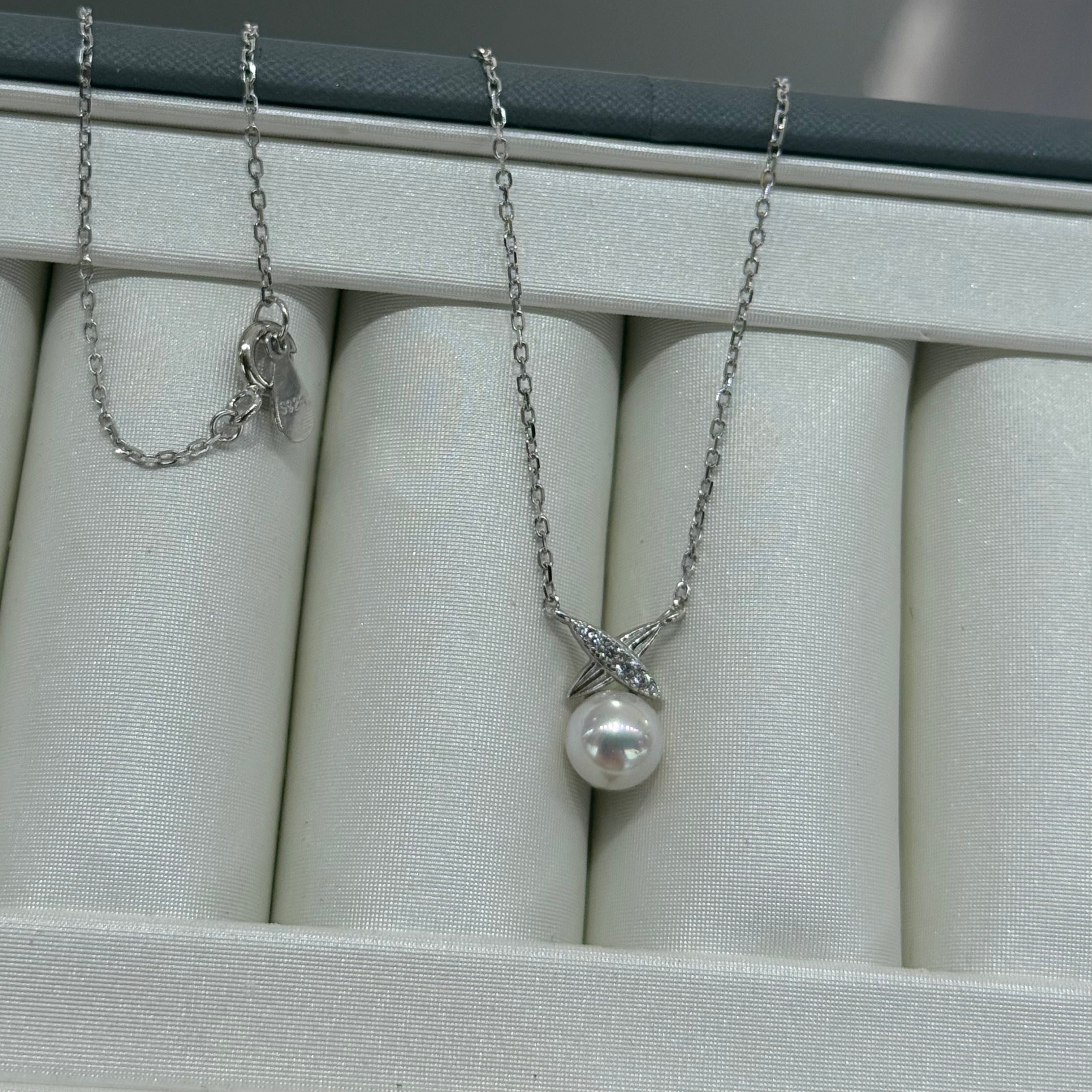STARRY JEWELRY 【 Comic 】 Extremely Strong Light Sea Pearl Necklace Akoya Charm Pendant Simple Gift Generous Exquisite