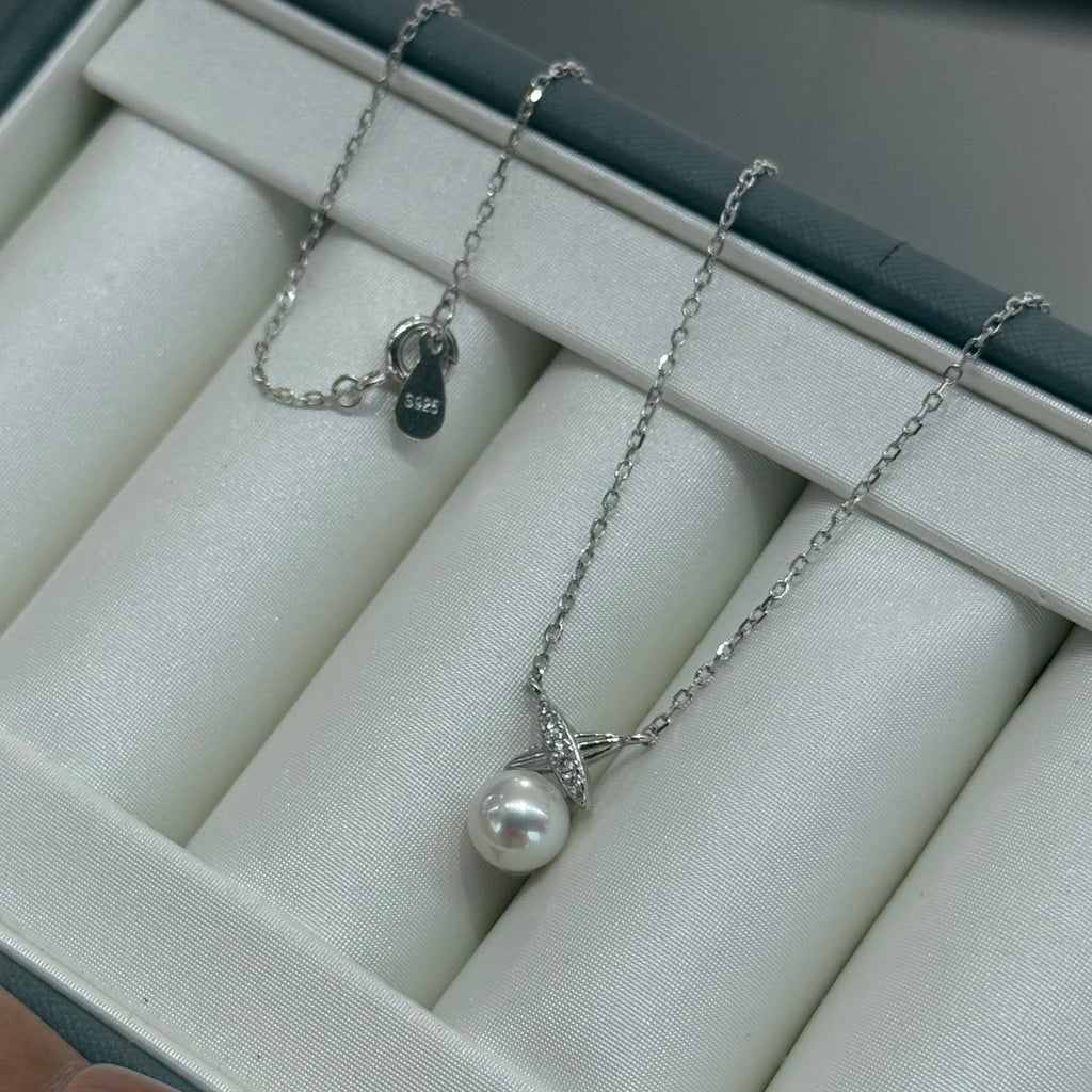 STARRY JEWELRY 【 Comic 】 Extremely Strong Light Sea Pearl Necklace Akoya Charm Pendant Simple Gift Generous Exquisite