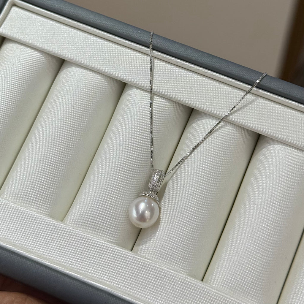 STARRY JEWELRY [Moon White] Natural Sea Water Pearl Akoya Milk Cap Pendant Necklace Temperament Clavicle Chain Elegant and Noble