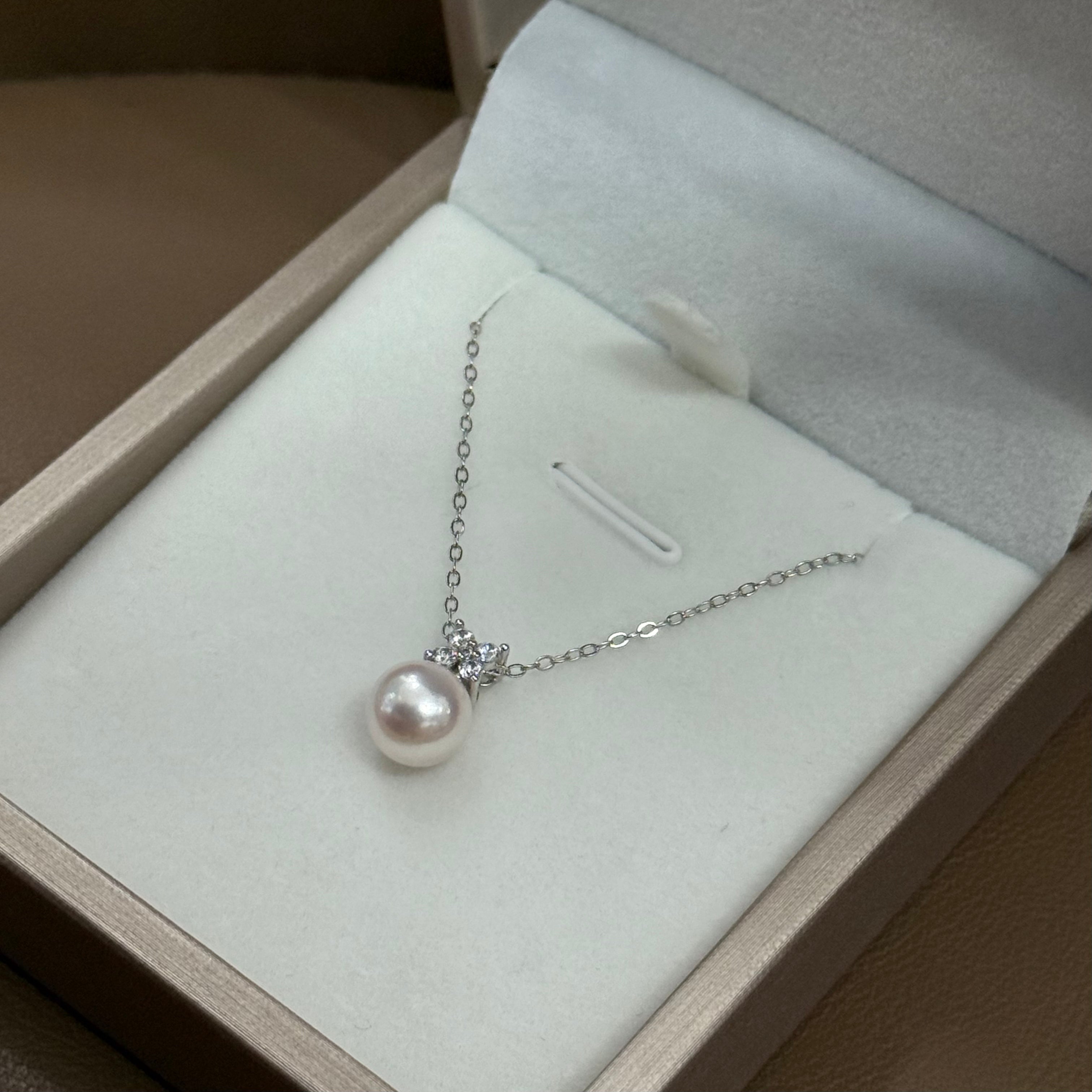 STARRY JEWELRY Four Diamond Akoya Sea Pearl Pendant Necklace, Simple and High End, Daily Commuting Style