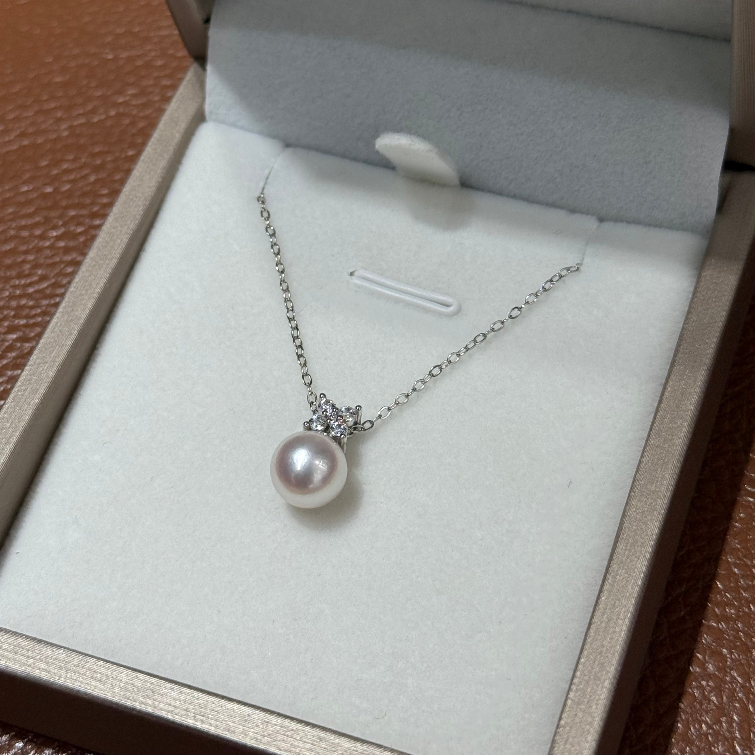 STARRY JEWELRY Four Diamond Akoya Sea Pearl Pendant Necklace, Simple and High End, Daily Commuting Style