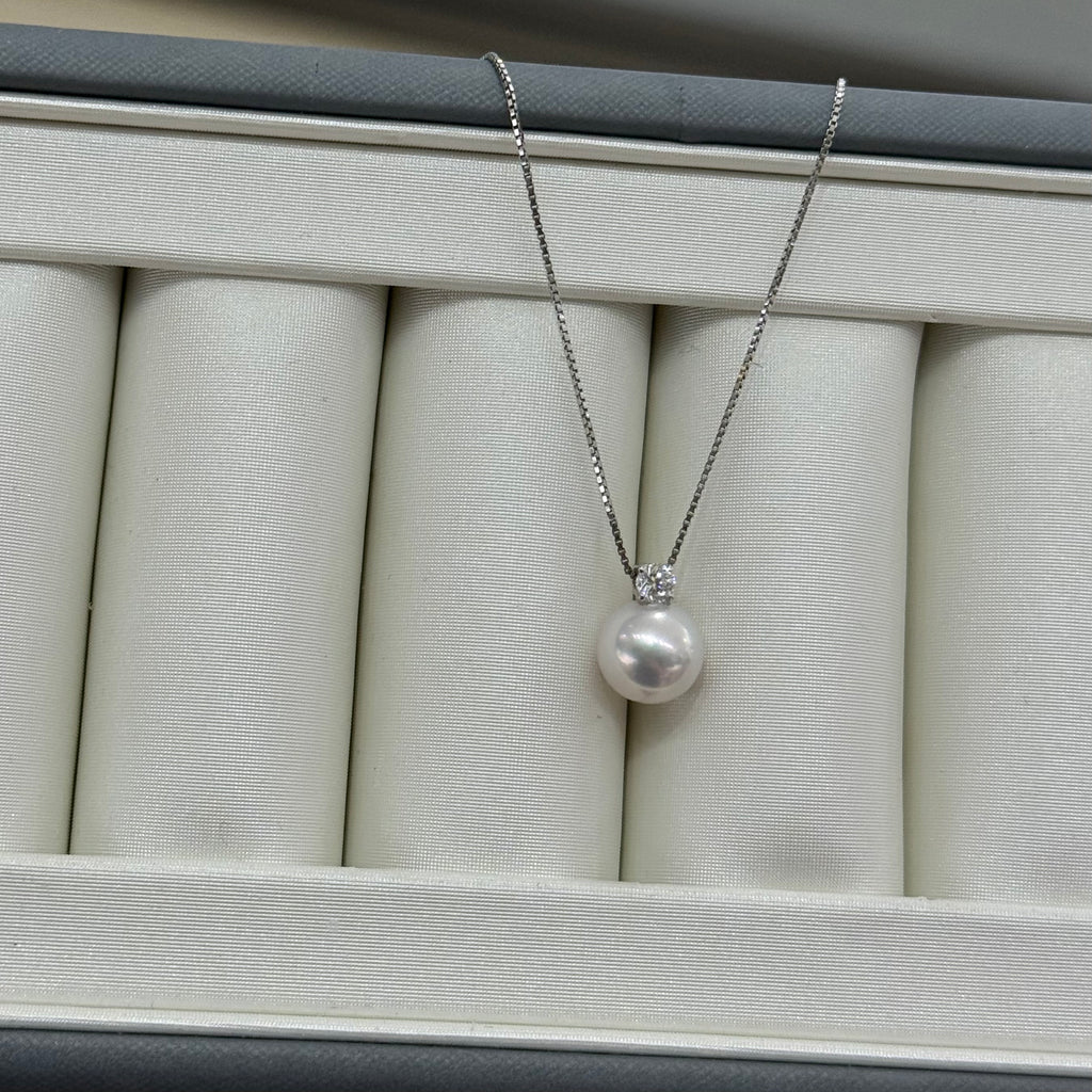 STARRY JEWELRY Dai Fei's classic temperament niche akoya pearl pendant necklace 8-8.5mm collarbone chain 18K gold buckle